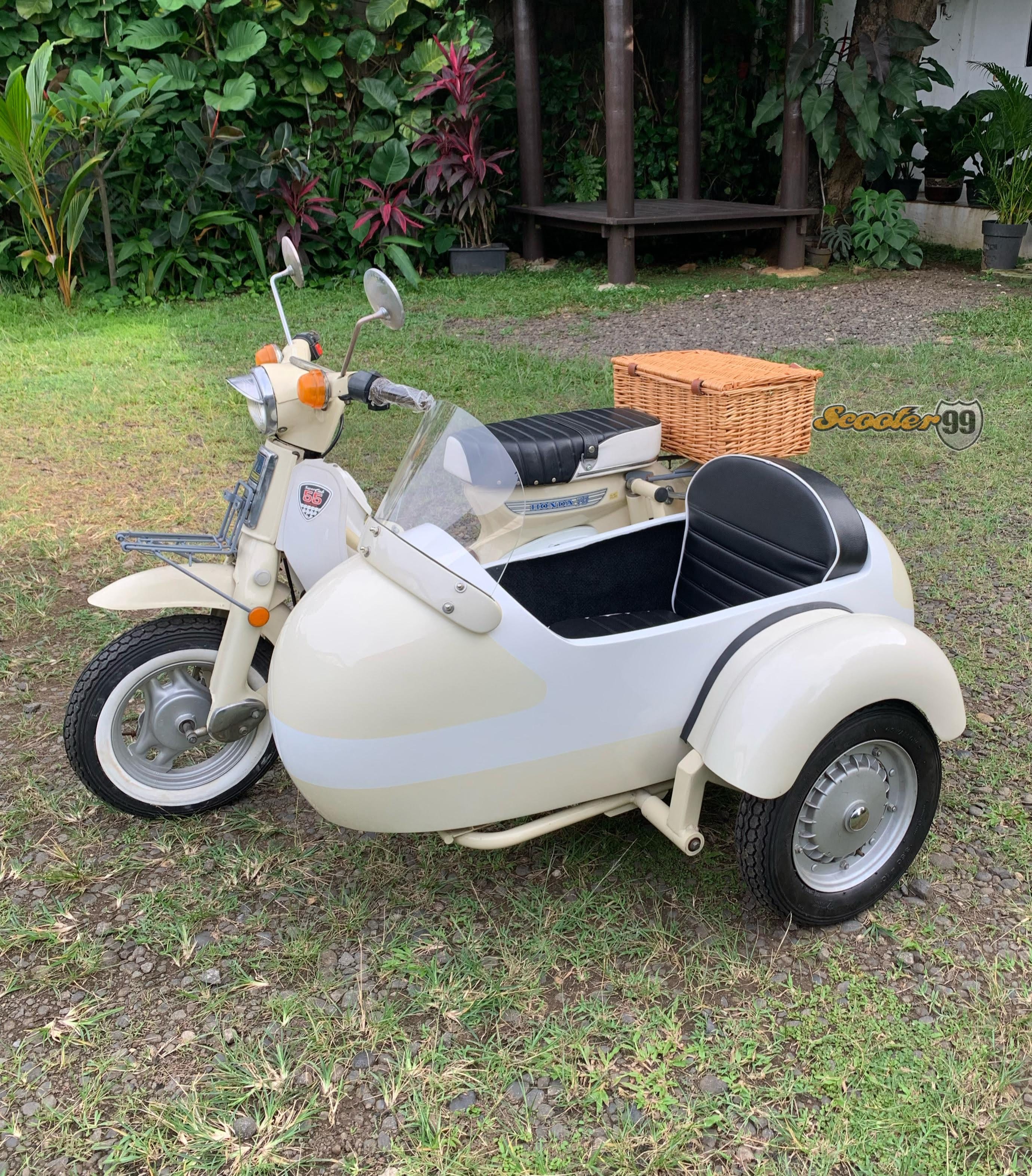 Front view Honda C86 Mini Bike with fiberglass sidecar